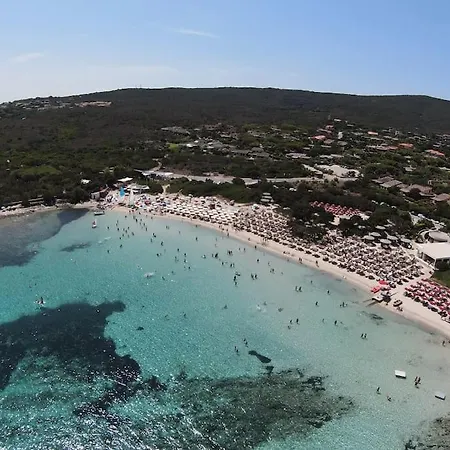 Solo Il Fruscio Del Mare 度假居 Biancareddu