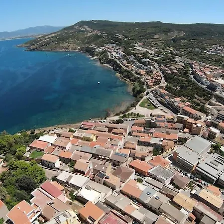 Solo Il Fruscio Del Mare 度假居 Biancareddu