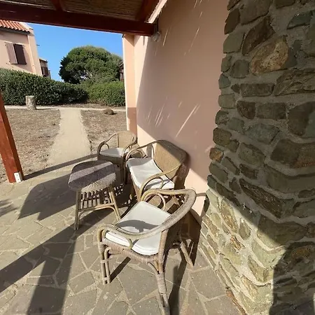 Solo Il Fruscio Del Mare *